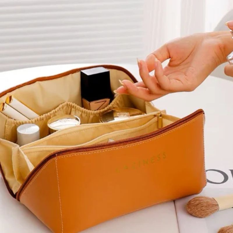 necessaire feminina,
necessaire para maquiagem,
necessaire feminina grande,
necessaire grande feminina,
necessaire feminina viagem
necessaire feminina pequena,
nécessaire de maquiagem,
necessaire feminina para maquiagem,
