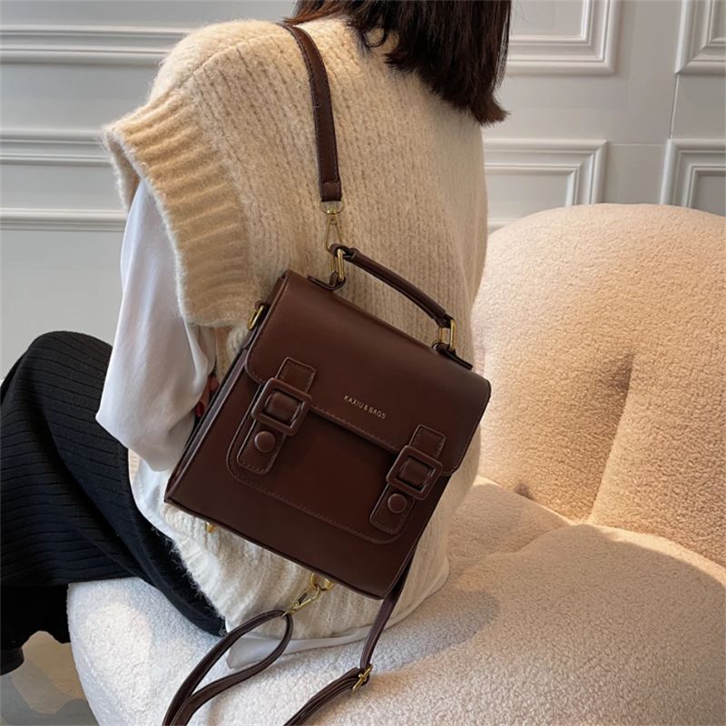 mochila feminina,
Mochila Escolar,
Mochila e Bolsa junto,
mochila de couro feminina,
mochila de couro,
bolsa transversal feminina,
bolsa grande feminina,
bolsa feminina,
Bolsa e Mochila