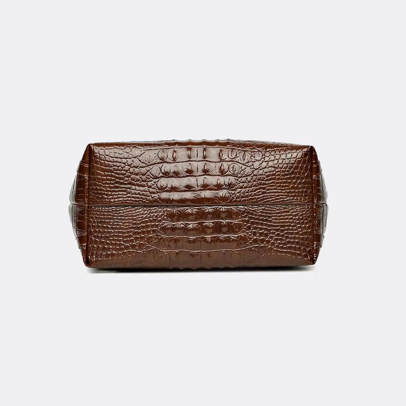 bolsa feminina grande, bolsa feminina tiracolo lisboa, bolsa feminina grande tiracolo, bolsa feminina textura crocodilo, bolsa feminina estilo crocodilo, bolsa feminina envernizada, bolsa feminina brilhante, bolsa feminina elegante, bolsa feminina premium, bolsa feminina sofisticada, bolsa feminina moderna, bolsa feminina luxo, bolsa feminina grande elegante, bolsa feminina para trabalho, bolsa feminina executiva, bolsa feminina espaçosa, bolsa feminina ombro, bolsa feminina casual chic, bolsa feminina fash