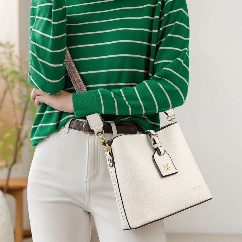 bolsa transversal feminina,
bolsa tiracolo,
bolsa feminina,
bolsa de couro feminina,
bolsa de couro,
bolsa couro