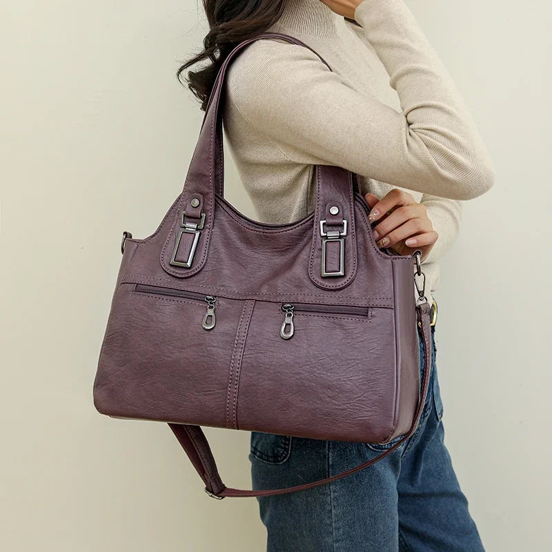 bolsa couro,
bolsa transversal feminina,
bolsa grande feminina,
bolsa feminina grande,
bolsa feminina,
bolsa de couro feminina,
bolsa couro feminina,
Bolsa Tote,
Bolsa Tiracolo