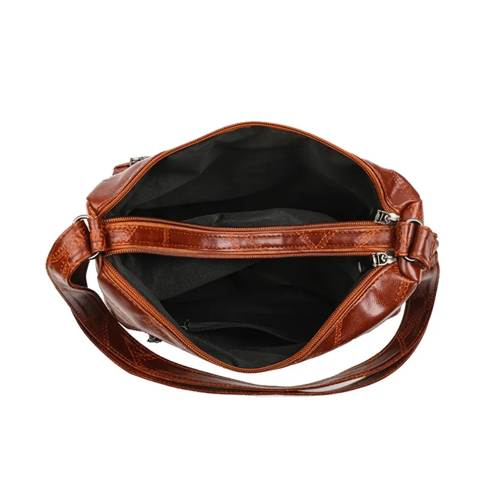 bolsa couro,
bolsa transversal feminina,
bolsa grande feminina,
bolsa feminina grande,
bolsa feminina,
bolsa de couro feminina,
bolsa couro feminina,
Bolsa Tote,
Bolsa Tiracolo