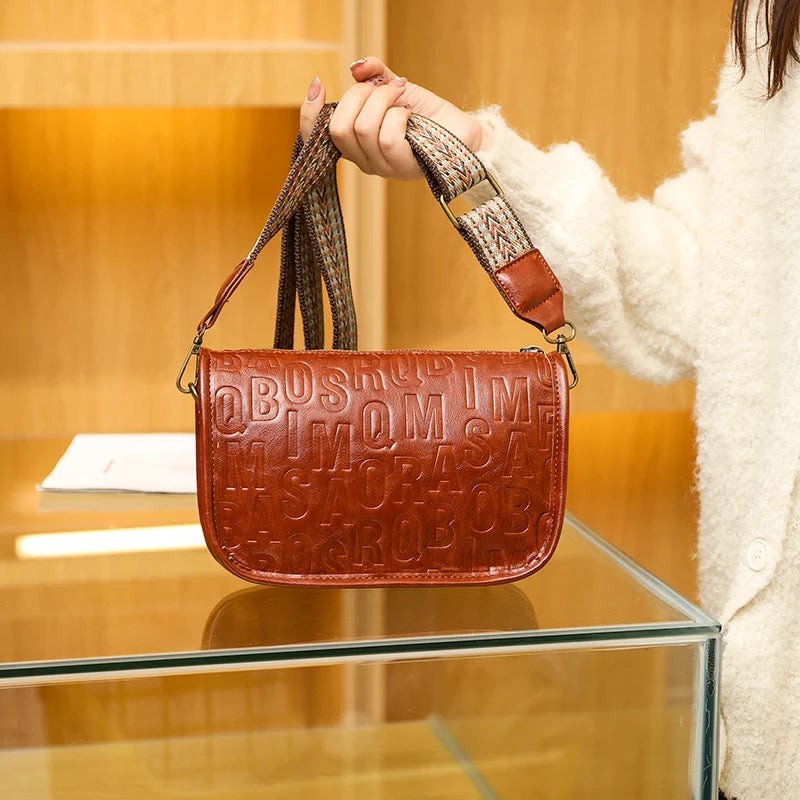 bolsa transversal feminina,
bolsa grande feminina,
bolsa feminina grande,
bolsa feminina,
bolsa de couro feminina,
bolsa couro feminina