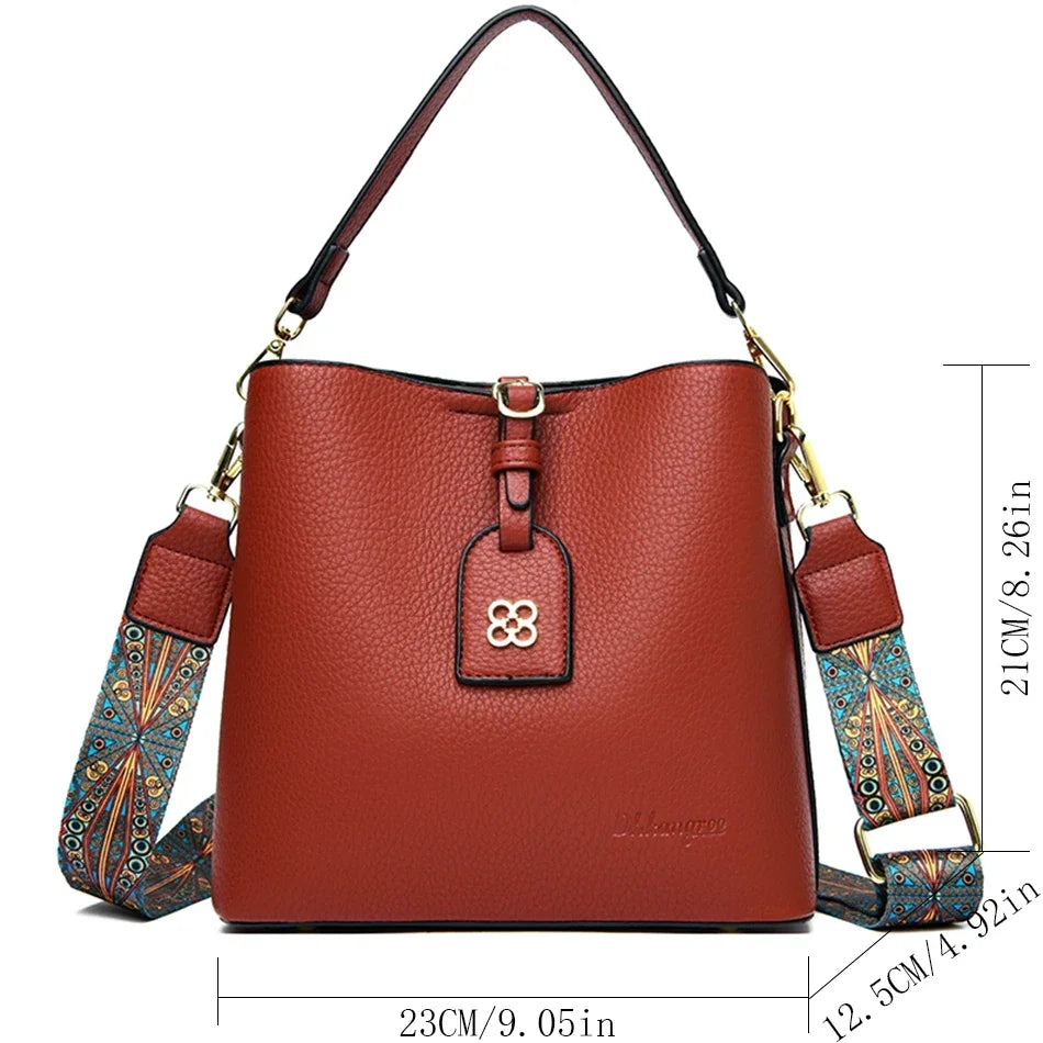 bolsa transversal feminina,
bolsa tiracolo,
bolsa feminina,
bolsa de couro feminina,
bolsa de couro,
bolsa couro