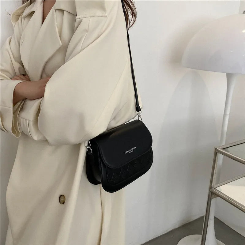 bolsa transversal feminina,
bolsa feminina,
bolsa de couro feminina,
bolsa couro feminina,
Bolsa tiracolo