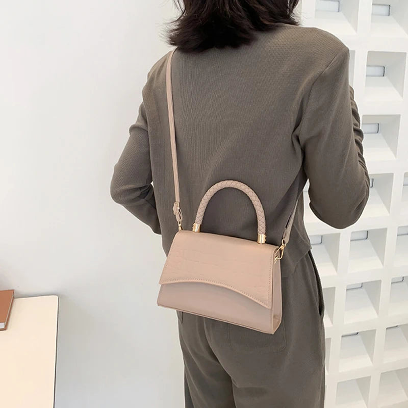 bolsa transversal feminina,
bolsa grande feminina,
bolsa feminina grande,
bolsa feminina,
bolsa de couro feminina,
bolsa couro feminina