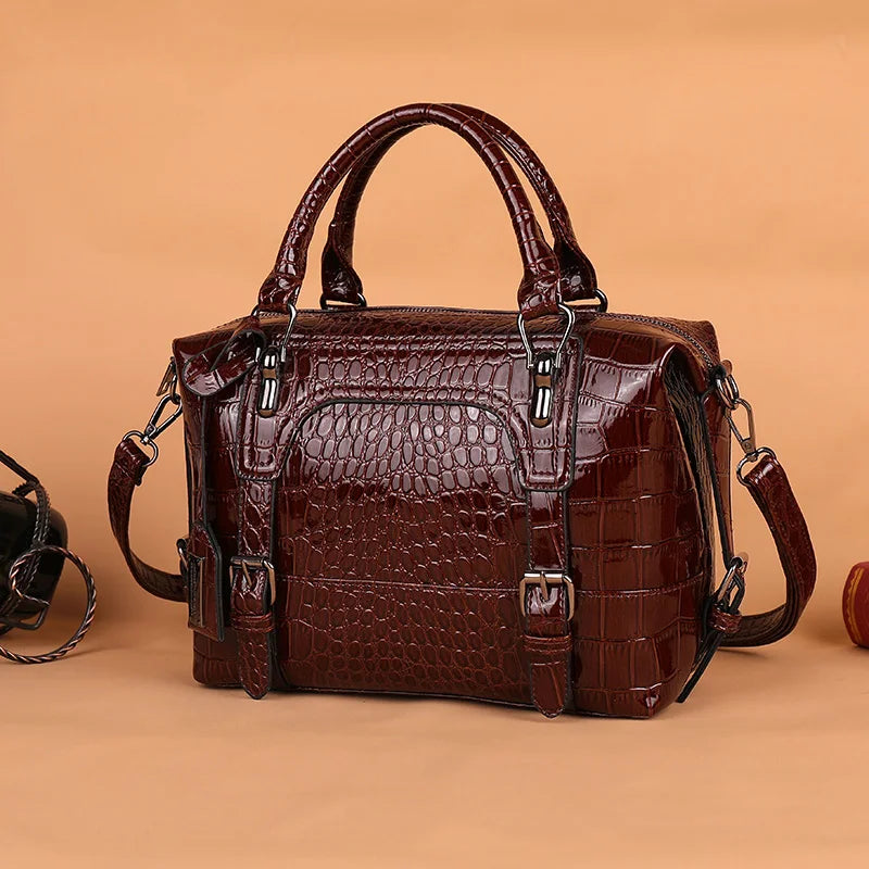 bolsa transversal feminina, bolsa grande feminina, bolsa feminina grande, bolsa feminina, bolsa de couro feminina, bolsa couro feminina,