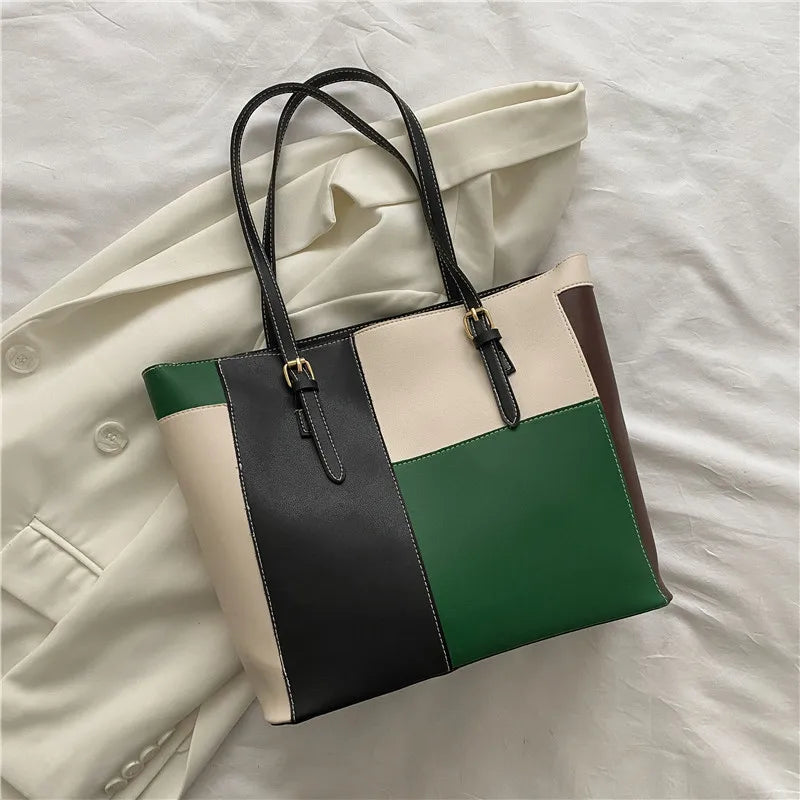 bolsa couro,
bolsa transversal feminina,
bolsa grande feminina,
bolsa feminina grande,
bolsa feminina,
bolsa de couro feminina,
bolsa couro feminina,
Bolsa Tote,
Bolsa Tiracolo