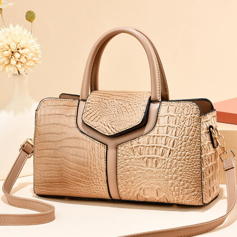 bolsa transversal feminina, bolsa grande feminina, bolsa feminina grande, bolsa feminina, bolsa de couro feminina, bolsa couro feminina,