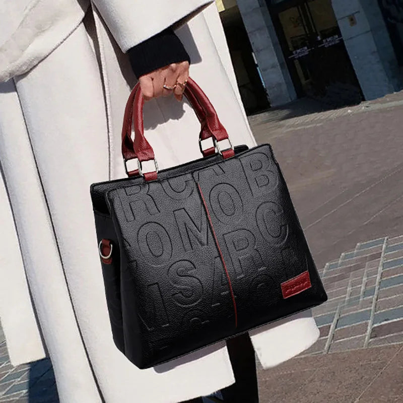 bolsa transversal feminina, bolsa grande feminina, bolsa feminina grande, bolsa feminina, bolsa de couro feminina, bolsa couro feminina, mochila de couro, mochila feminina