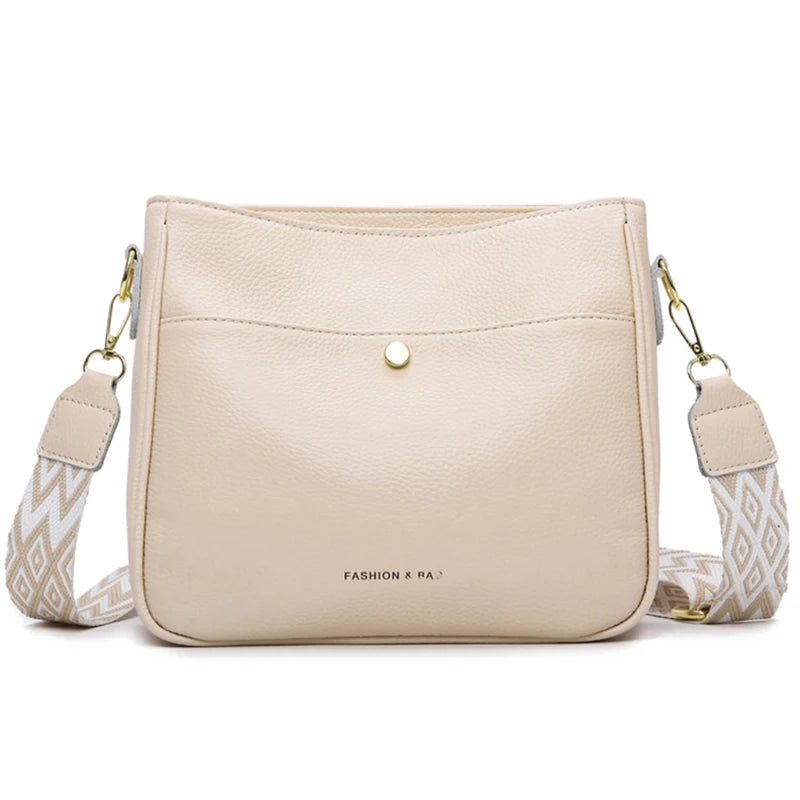 bolsa couro,
bolsa transversal feminina,
bolsa grande feminina,
bolsa feminina grande,
bolsa feminina,
bolsa de couro feminina,
bolsa couro feminina,
Bolsa Tote,
Bolsa Tiracolo