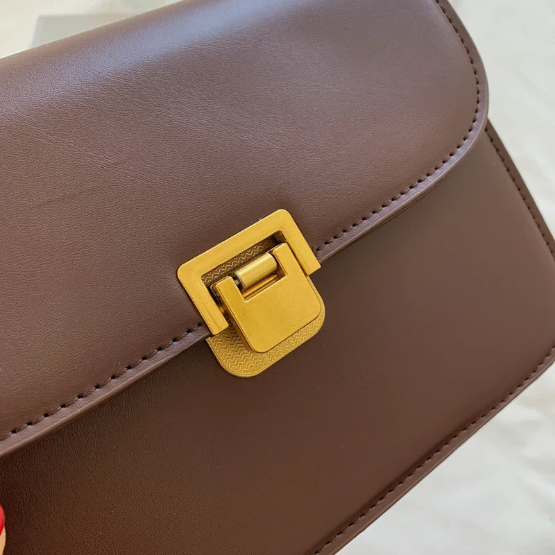 bolsa transversal feminina, bolsa grande feminina, bolsa feminina grande, bolsa feminina, bolsa de couro feminina, bolsa couro feminina, bolsa couro legitimo