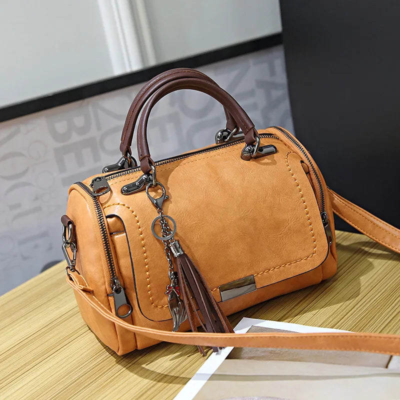 bolsa transversal feminina, bolsa grande feminina, bolsa feminina grande, bolsa feminina, bolsa de couro feminina, bolsa couro feminina,
