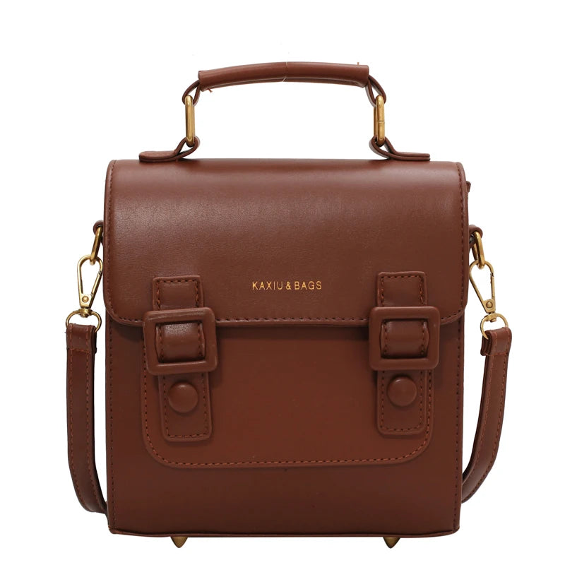 mochila feminina,
Mochila Escolar,
Mochila e Bolsa junto,
mochila de couro feminina,
mochila de couro,
bolsa transversal feminina,
bolsa grande feminina,
bolsa feminina,
Bolsa e Mochila