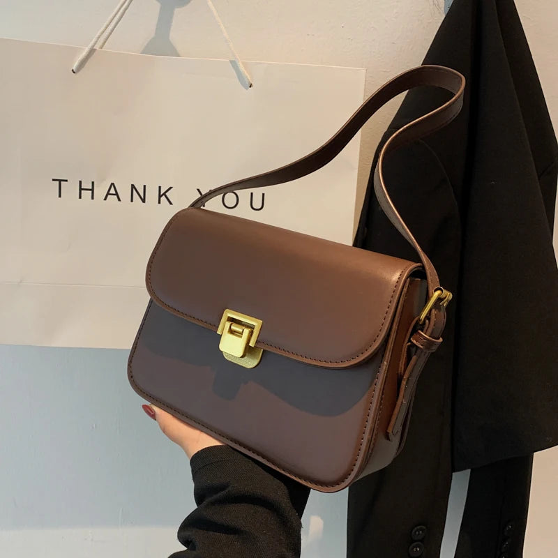bolsa transversal feminina, bolsa grande feminina, bolsa feminina grande, bolsa feminina, bolsa de couro feminina, bolsa couro feminina, bolsa couro legitimo
