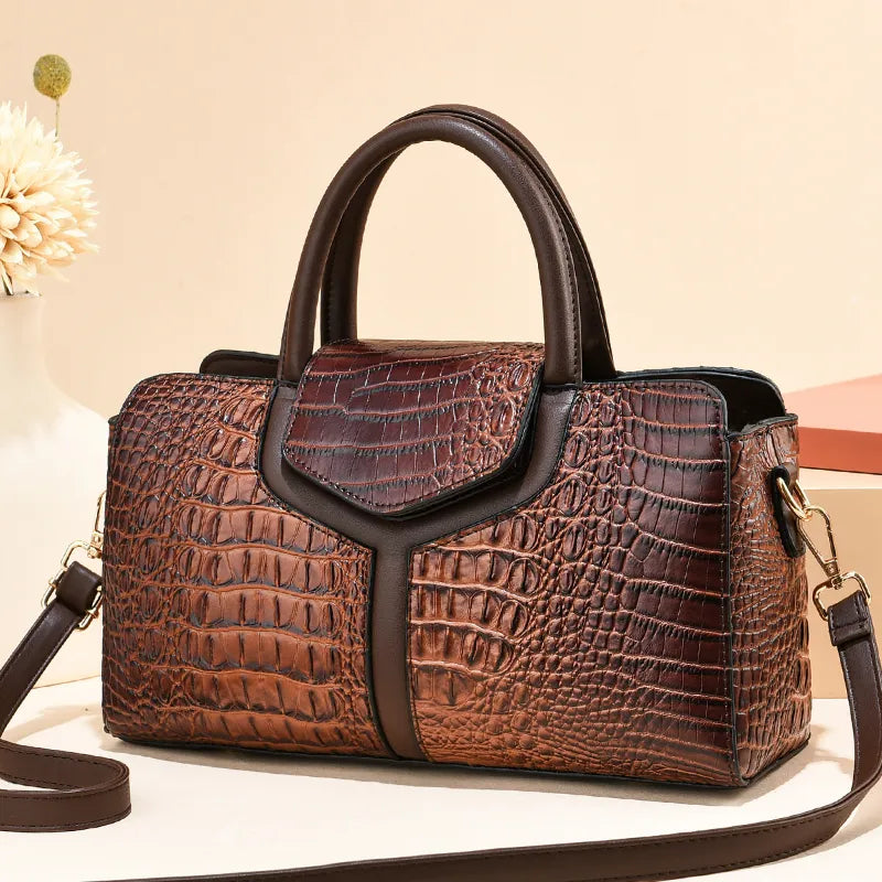 bolsa transversal feminina, bolsa grande feminina, bolsa feminina grande, bolsa feminina, bolsa de couro feminina, bolsa couro feminina,