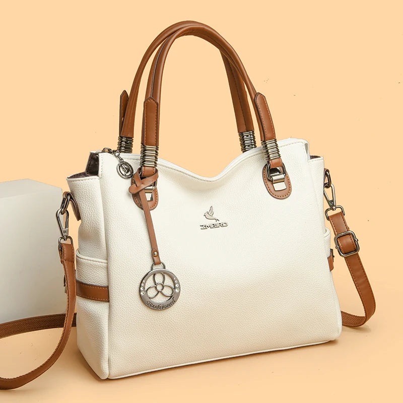 bolsa transversal feminina,
bolsa grande feminina,
bolsa feminina,
bolsa tiracolo,
bolsa de couro feminina,
bolsa de couro,
bolsa couro